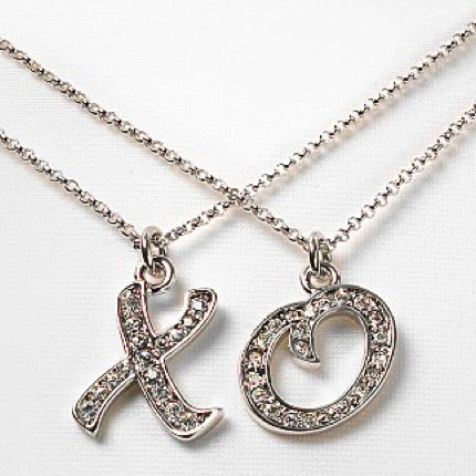bossy_duo_necklace.png