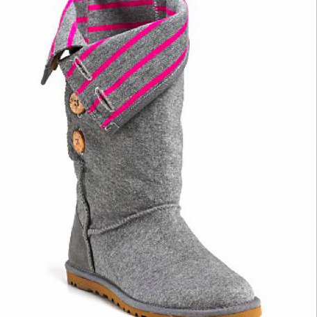 bossy_ugg_boot.png
