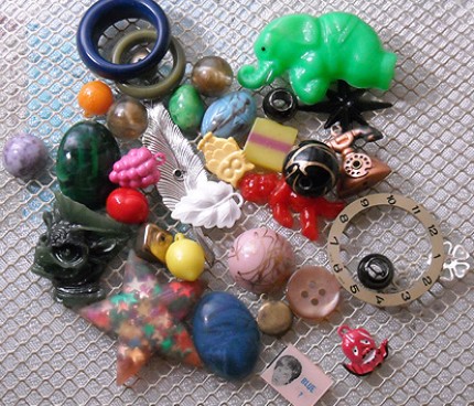 easter_basket_trinkets.jpg