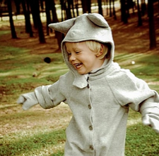 holiday_maxcostume.png