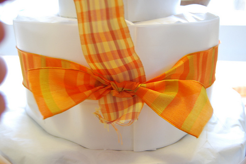 how to make diaper cakes